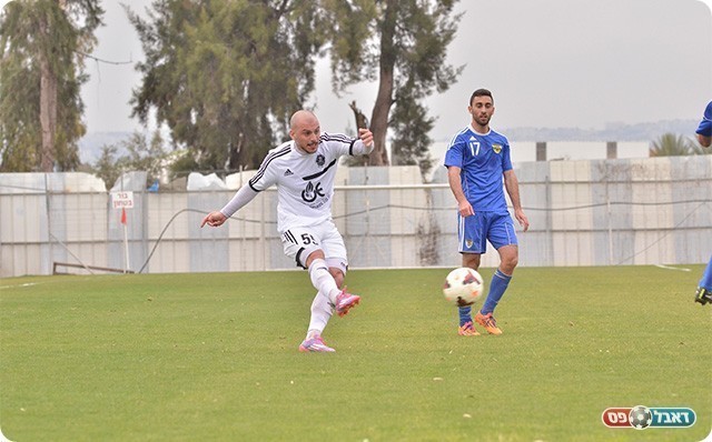 גילברט מפציץ (ארנון לוי)